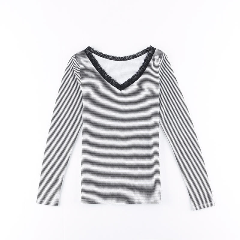 Women's long sleeve T-shirt 